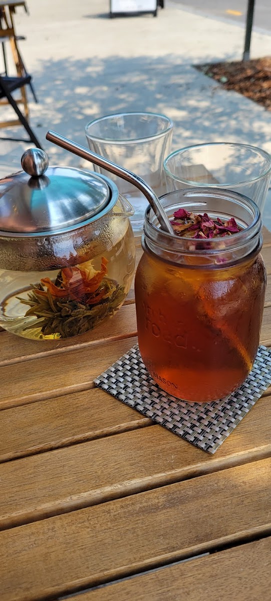 11th Hour Tea and Coffee Bar