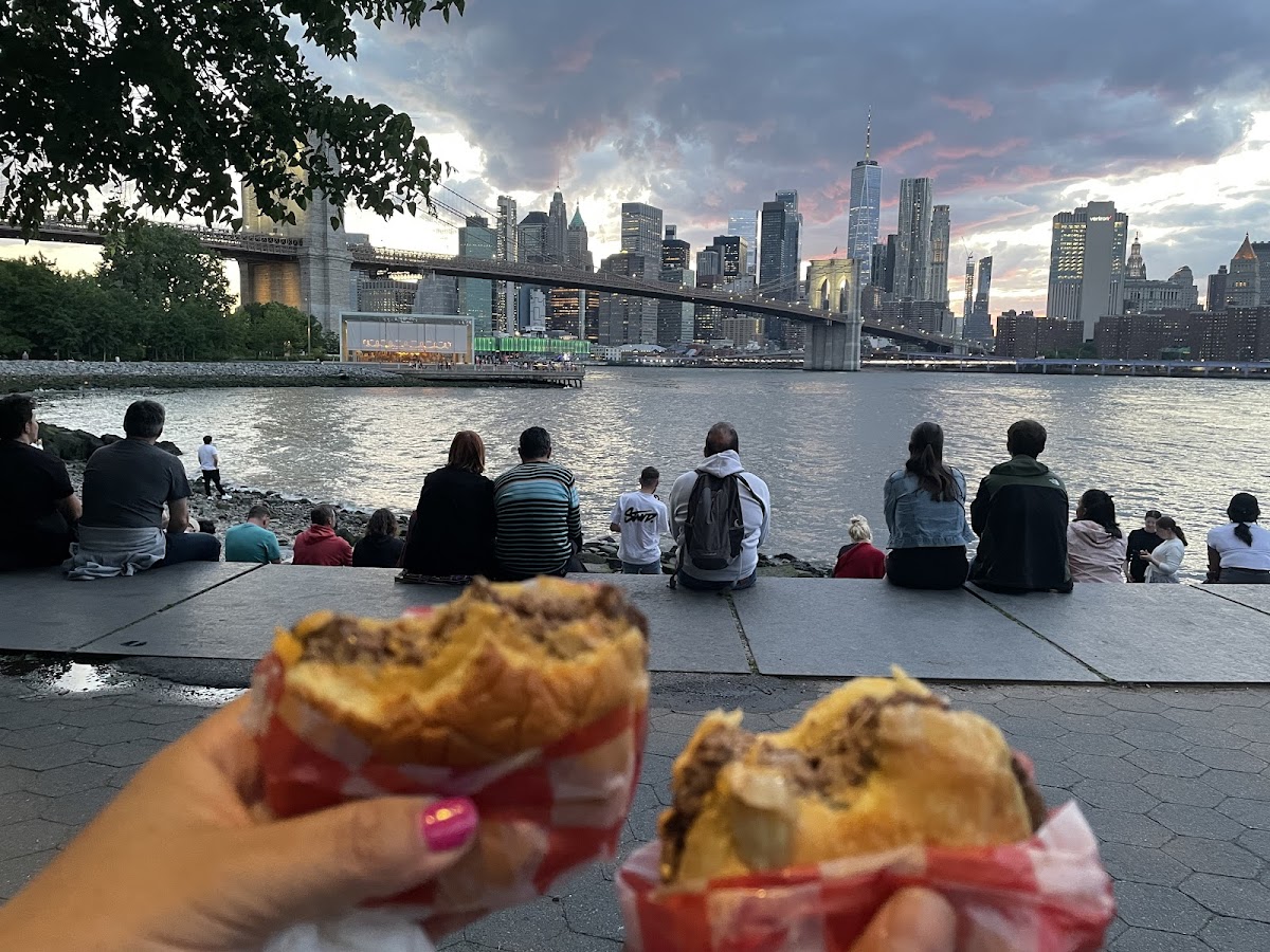 7th Street Burger Downtown Brooklyn