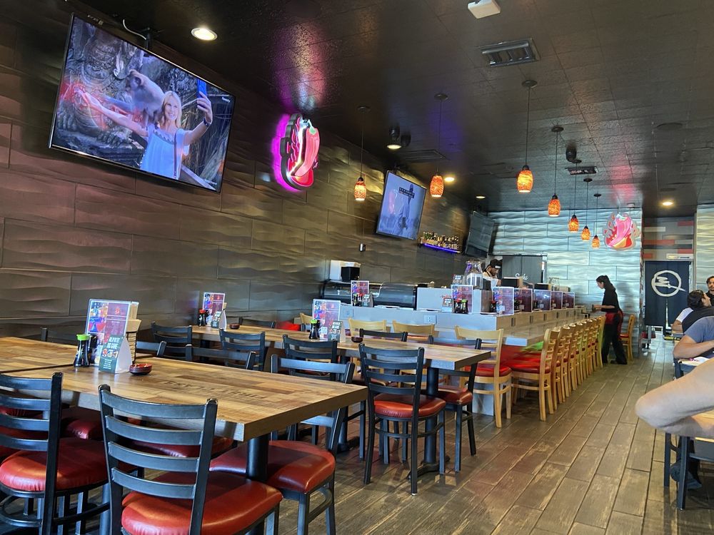 Agua Chiles Sushi Bar