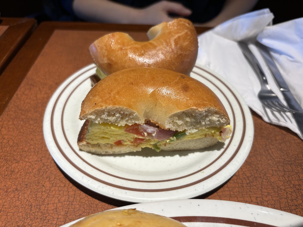 Bageltowne Deli