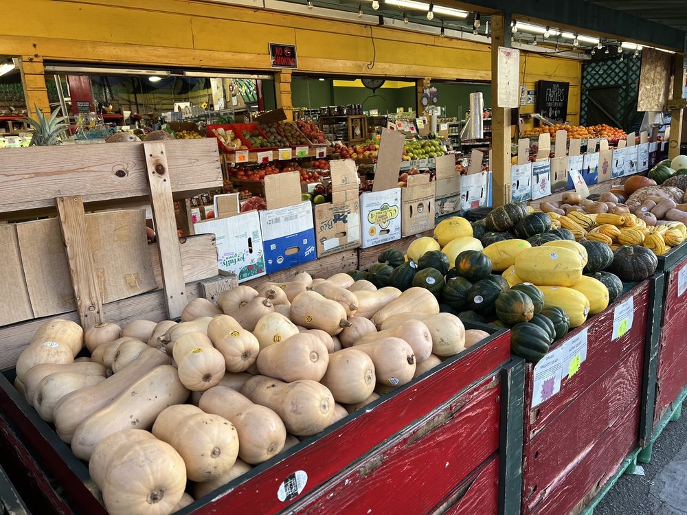 Dan's Farmers Market