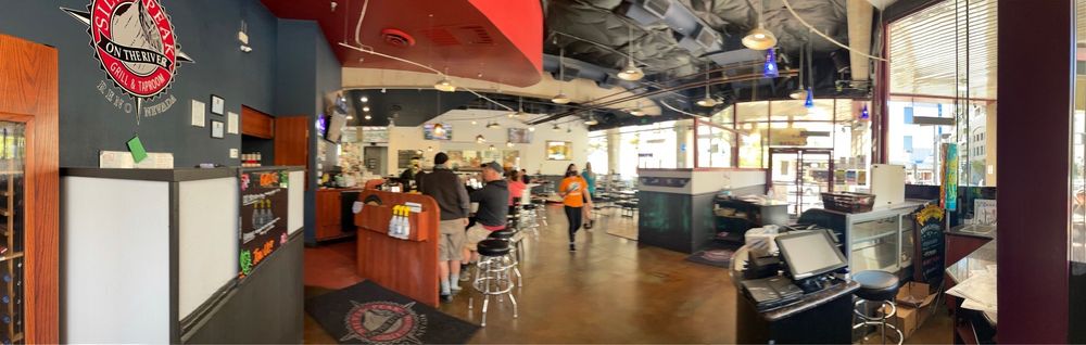 Domino's Pizza - 7385 Greenhaven Dr