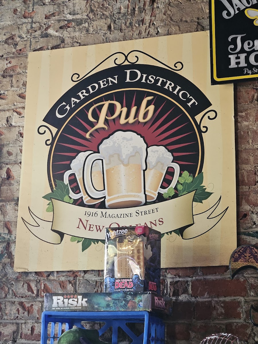 Garden District Pub