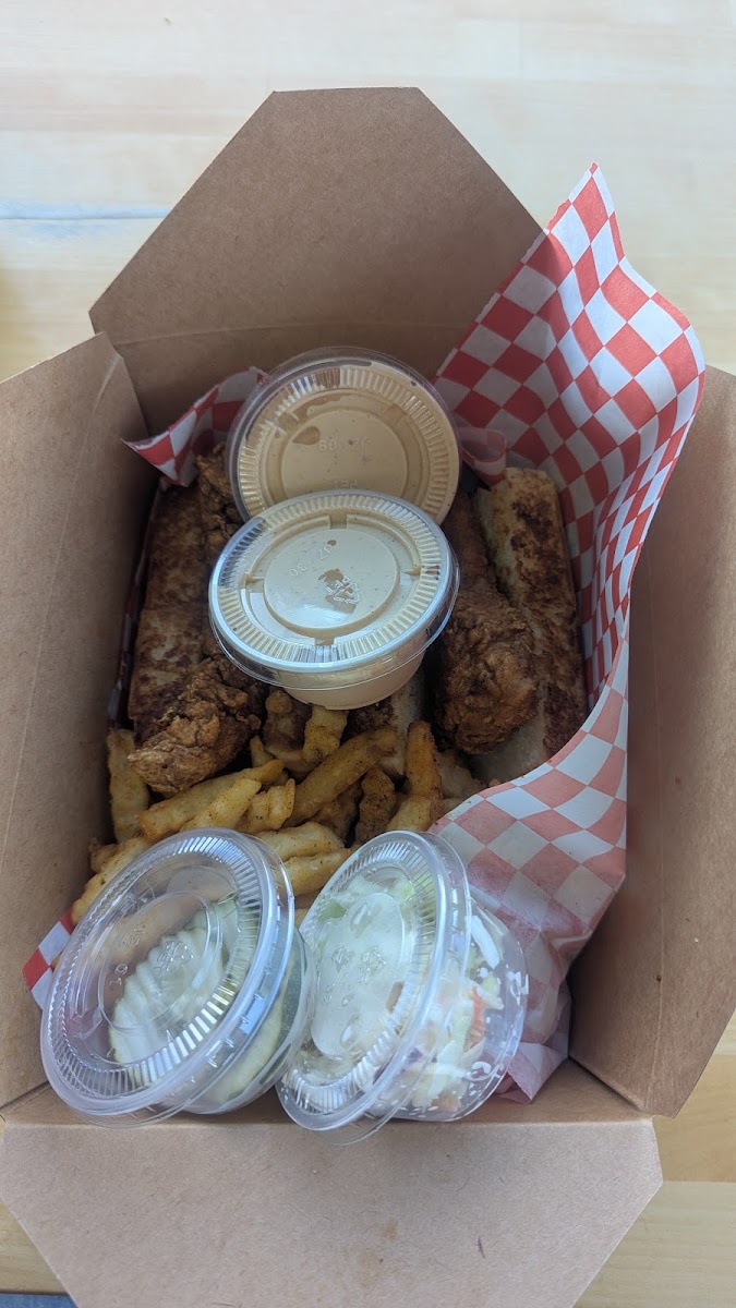 Hawaiian Hot Chicken - Studio City