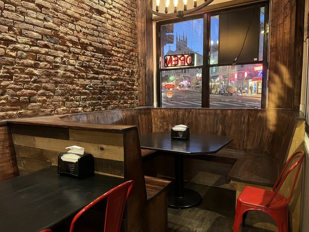 Jamra Pizzeria & Grill