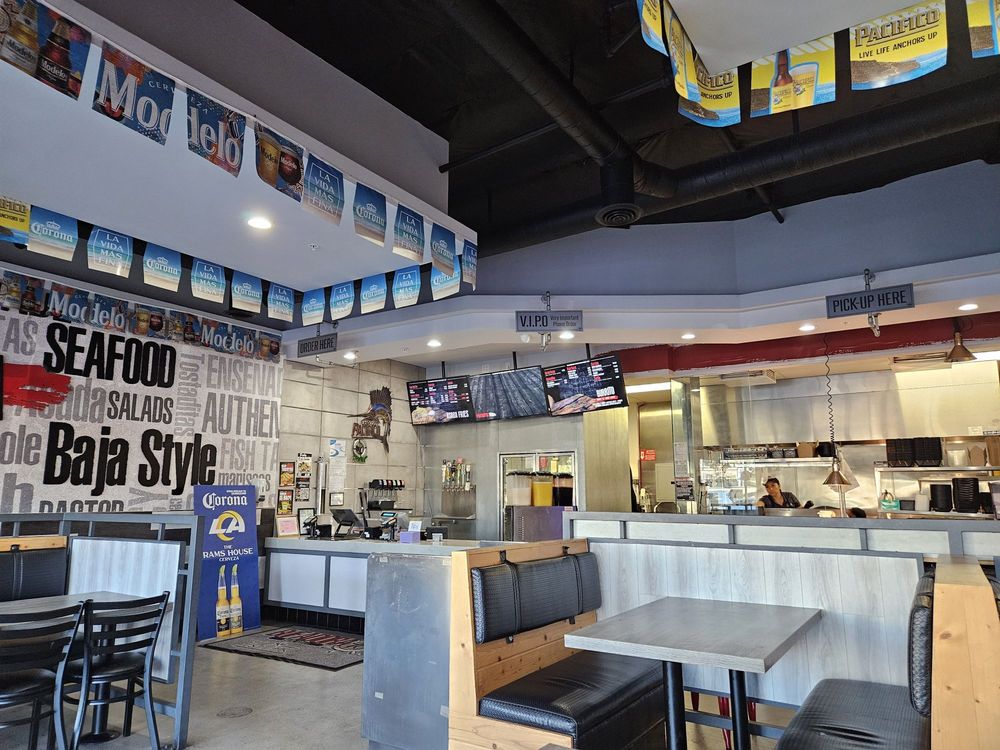 La Bufadora Baja Grill