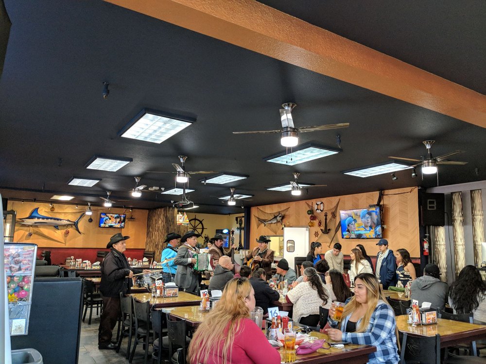 Las Islitas Mariscos Watsonville