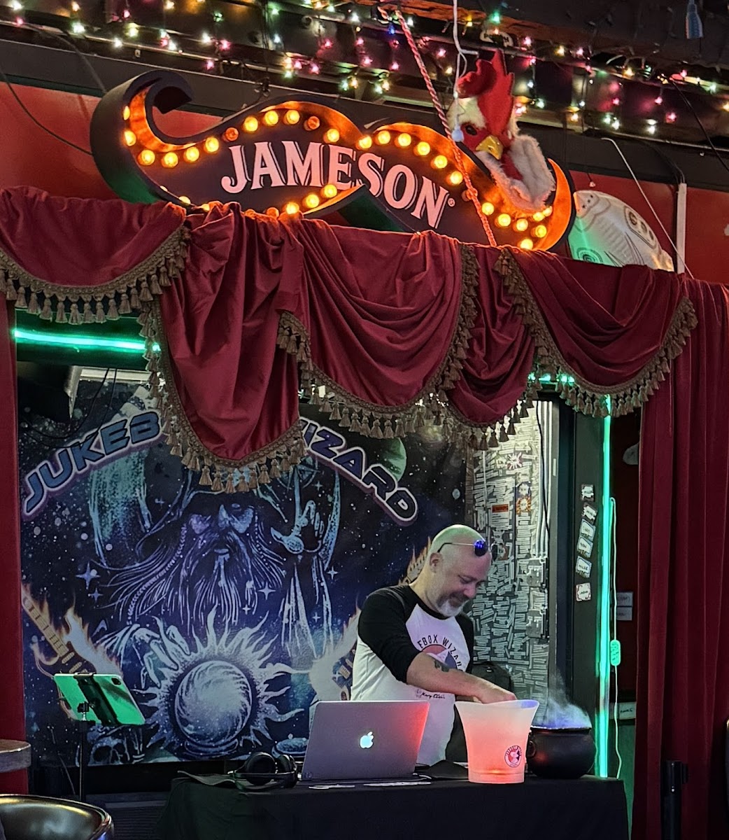 Mary Ellen's Bar & Restaurant