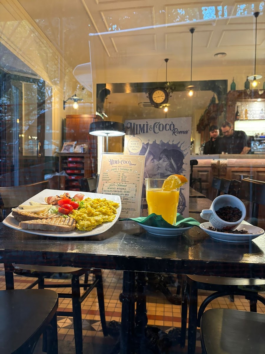 Mimi e Coco Roma