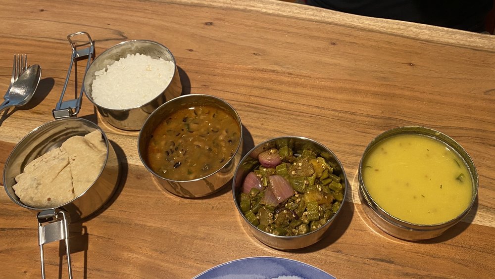 Mirch Mantra / Elaichi Tea