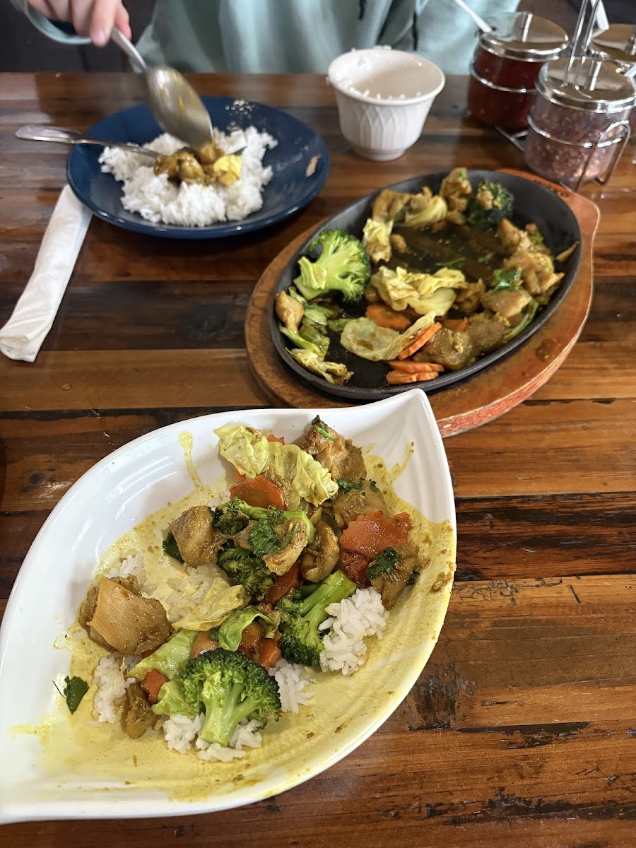 On Rice Thai Cuisine