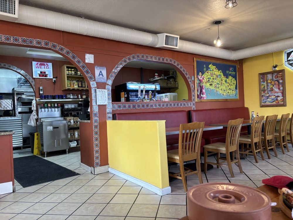 Panchos Mexican Restuarant