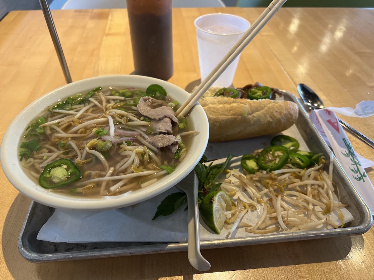 Phonatic Vietnamese Restaurant