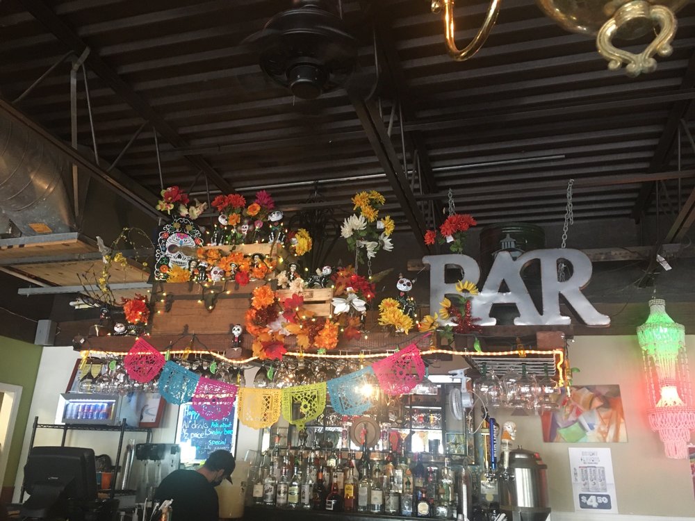 Santi’s Mount Pleasant