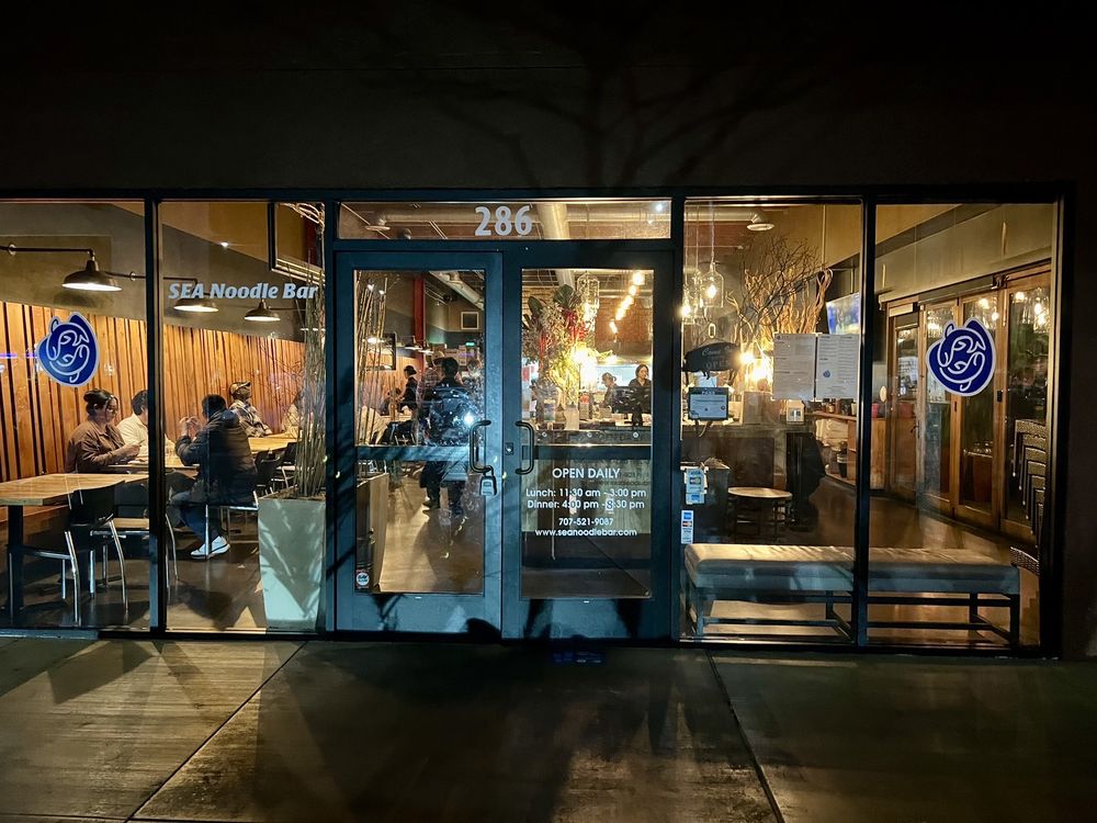 SEA Noodle Bar
