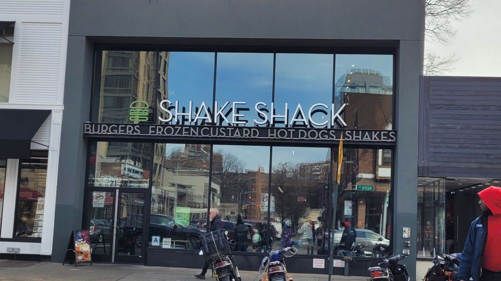 Shake Shack - Forest Hills