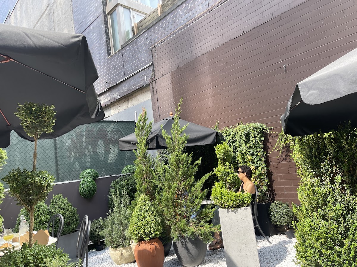 Sogno Toscano Cafe & Wine Bar