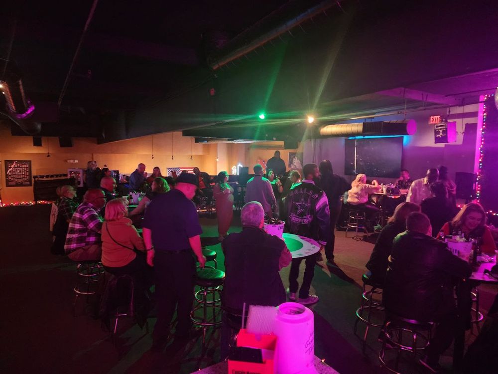 Stake Out Bar & Grill