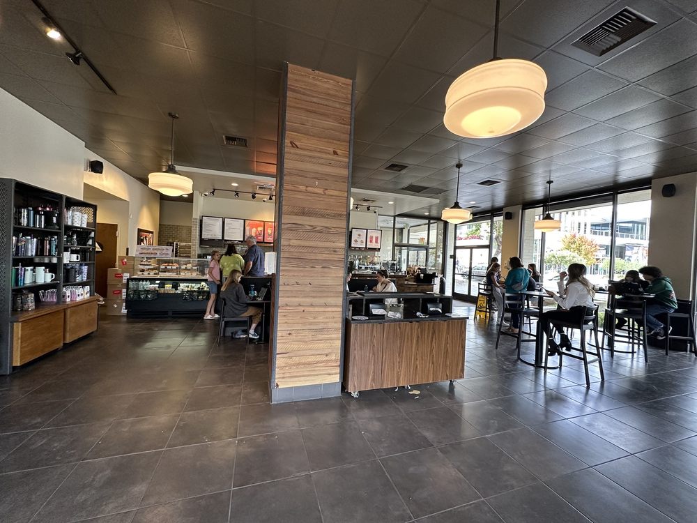 Starbucks Monterey