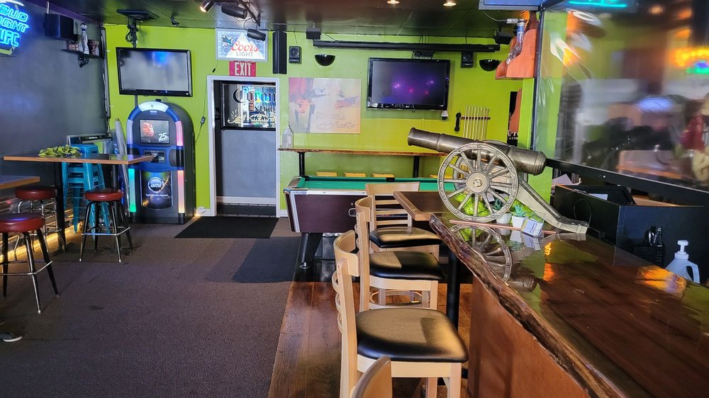 Tequila Shots Bar & Grill