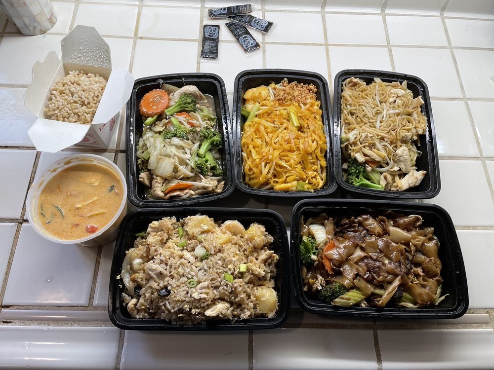 Thai Dishes Restaurant