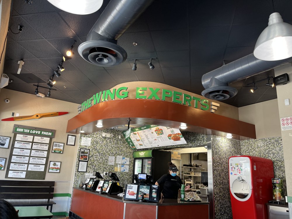 Wingstop Long Beach